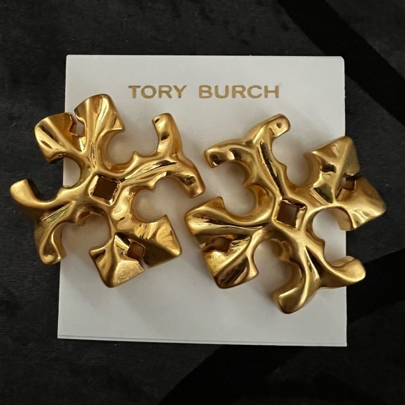Tory Burch Authentic Bold Double T Golden Roxanne Large Clip On Stud Earrings - Picture 4 of 16